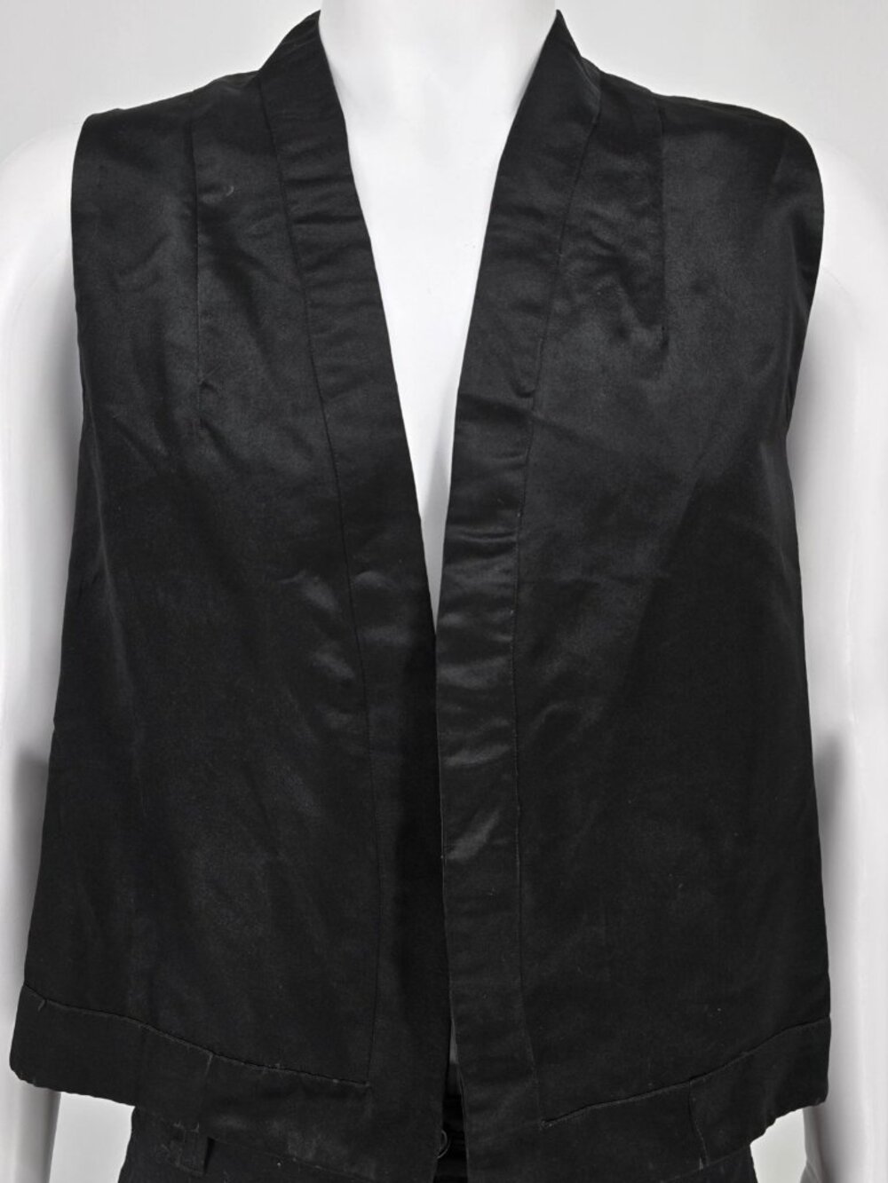Distressed Vintage 1990s Unbranded Unisex Black Satin Open Front Formal Vest (M)